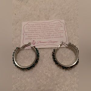 Premier Designs Women’s earrings